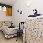 Santa Maria 65 - Two Bed Lägenhet *