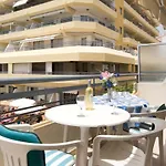 Santa Maria 65 - Two Bed Lägenhet *