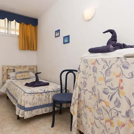 Santa Maria 65 - Two Bed דירה *