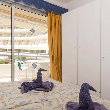 Santa Maria 65 - Two Bed אדחה